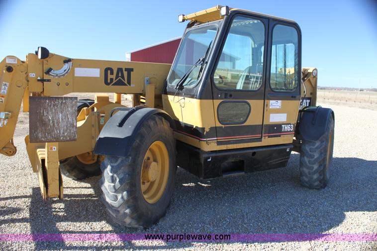 image for item G4452 2000 Caterpillar TH63 telehandler