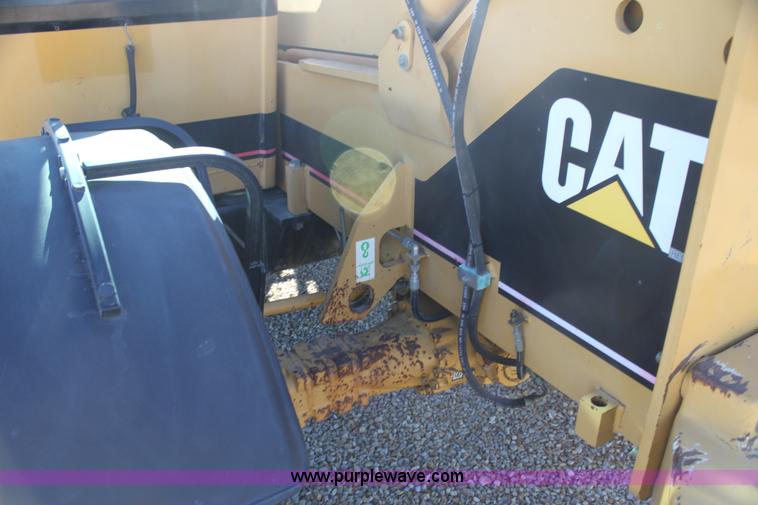 image for item G4452 2000 Caterpillar TH63 telehandler