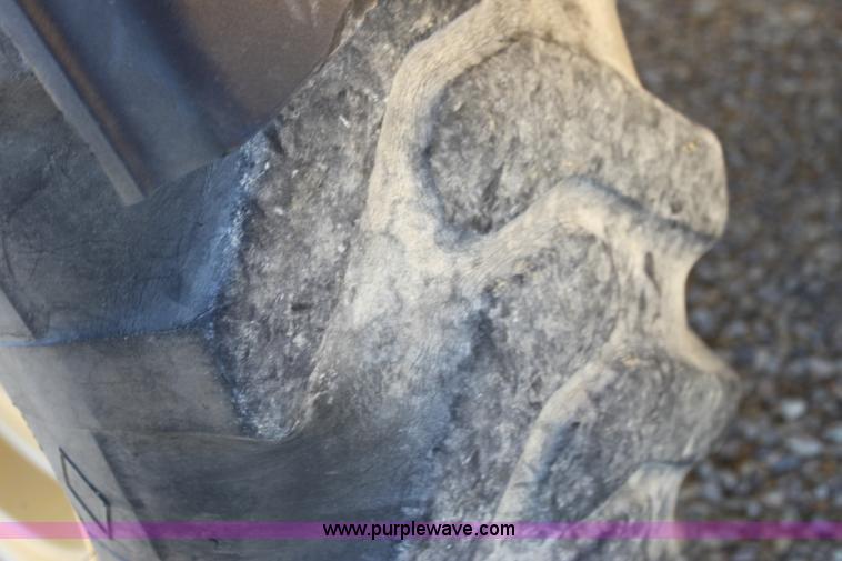 image for item G4452 2000 Caterpillar TH63 telehandler