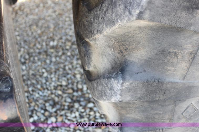 image for item G4452 2000 Caterpillar TH63 telehandler