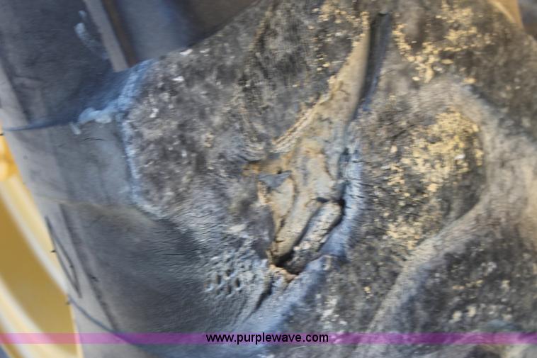 image for item G4452 2000 Caterpillar TH63 telehandler