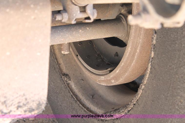 image for item G5831 2001 CTS belly dump trailer