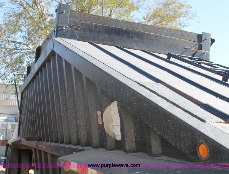 image for item G5831 2001 CTS belly dump trailer