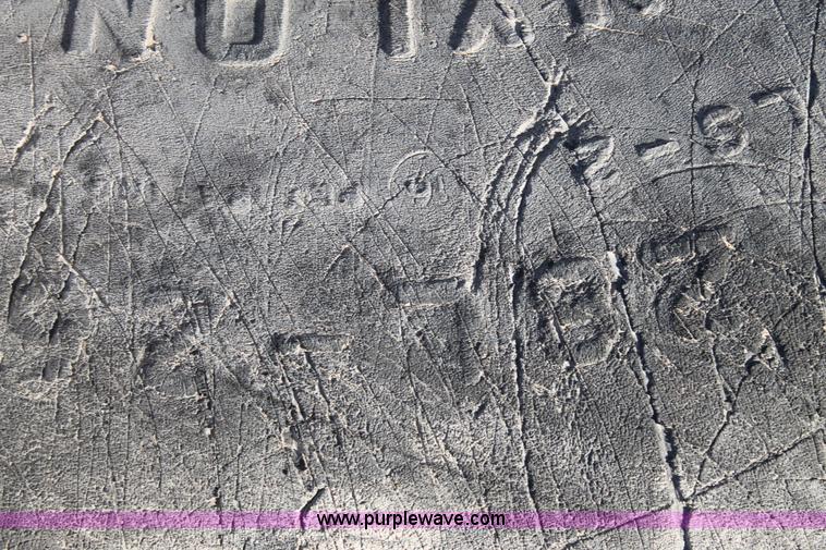 image for item G5833 (4) 28L-26 loader tires and wheels