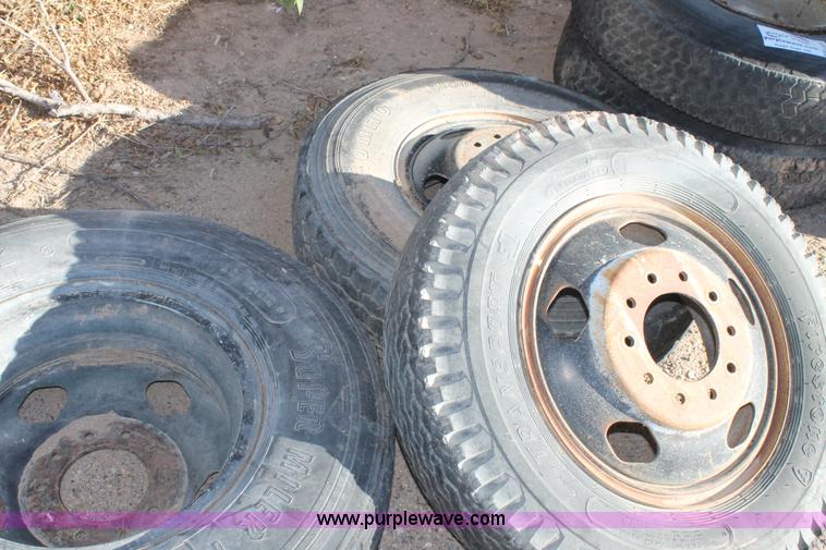image for item G5834 (8) tires