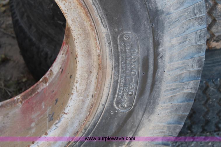 image for item G5834 (8) tires