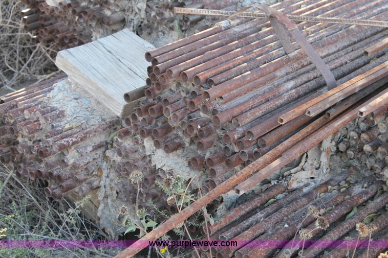 image for item G5850 Approx. 7 bundles 1" thin wall metal tubing