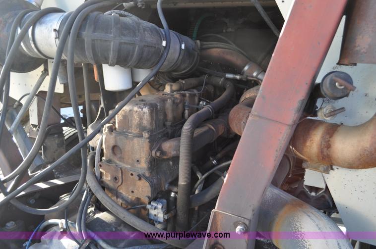 image for item G6213 1975 Mack Cruise Liner semi truck