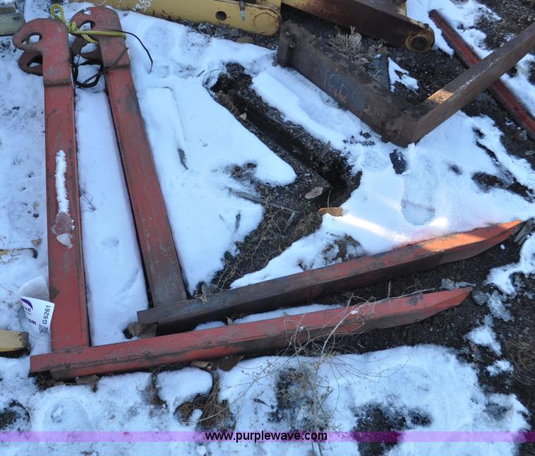 image for item G6261 J-hook pallet fork