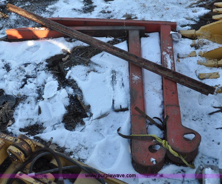 image for item G6261 J-hook pallet fork