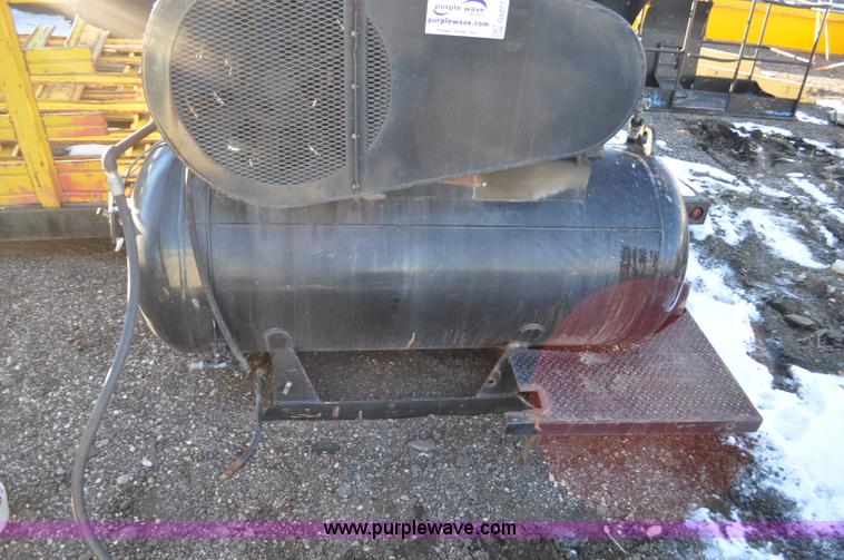 image for item G6277 Essick 1MU292HB air compressor