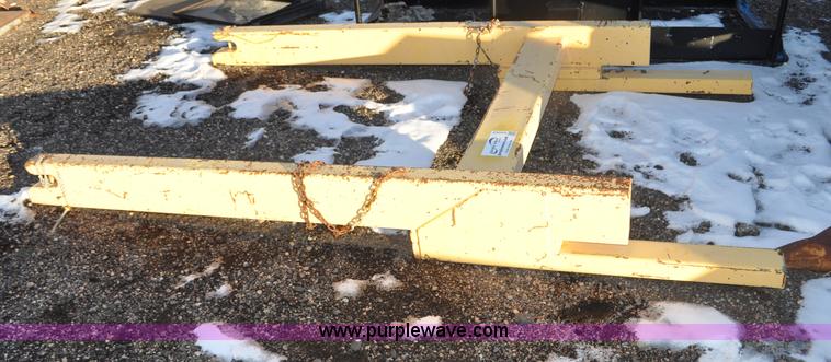 image for item G6283 Reel boom for loader bucket