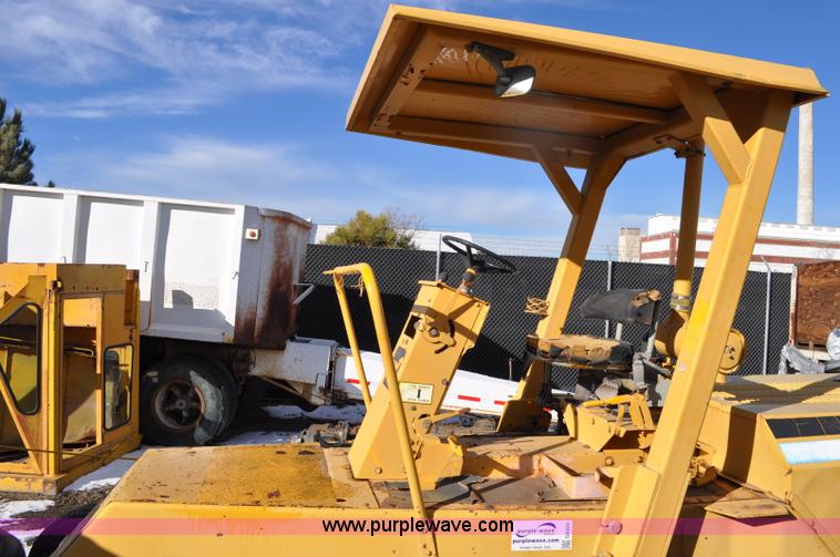 image for item G6323 Waldon 1000 Versa sweeper