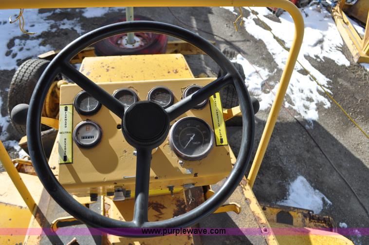 image for item G6323 Waldon 1000 Versa sweeper