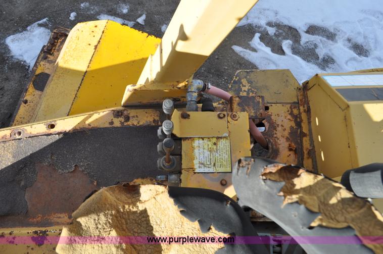 image for item G6323 Waldon 1000 Versa sweeper