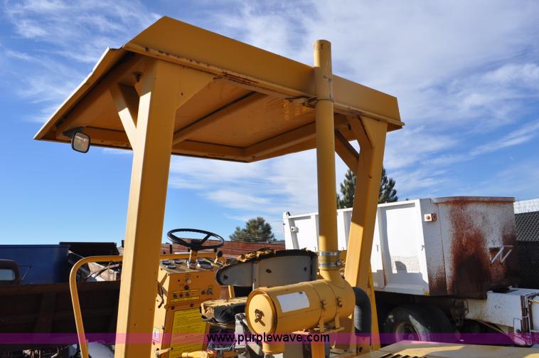 image for item G6323 Waldon 1000 Versa sweeper