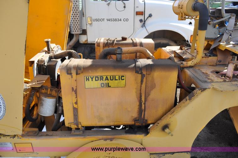 image for item G6323 Waldon 1000 Versa sweeper