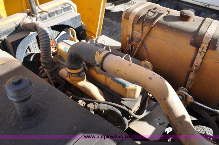 image for item G6323 Waldon 1000 Versa sweeper