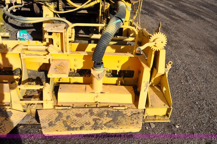 image for item G6325 Blaw-Knox PF65 wheel mounted asphalt paver