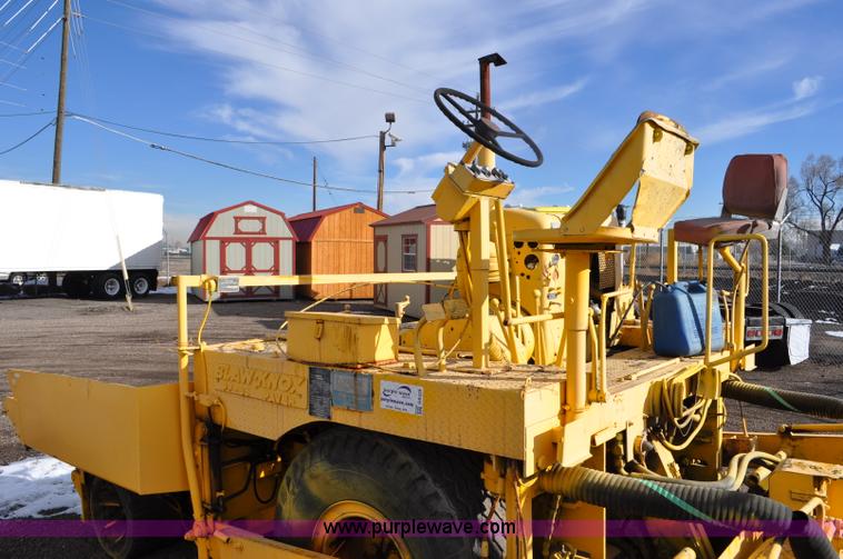 image for item G6325 Blaw-Knox PF65 wheel mounted asphalt paver