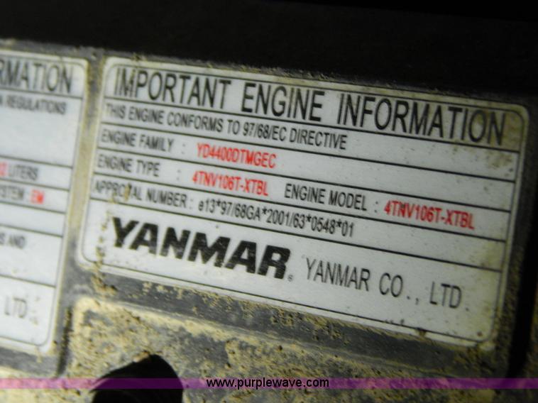 image for item H3916 2007 Takeuchi TL150 skid steer