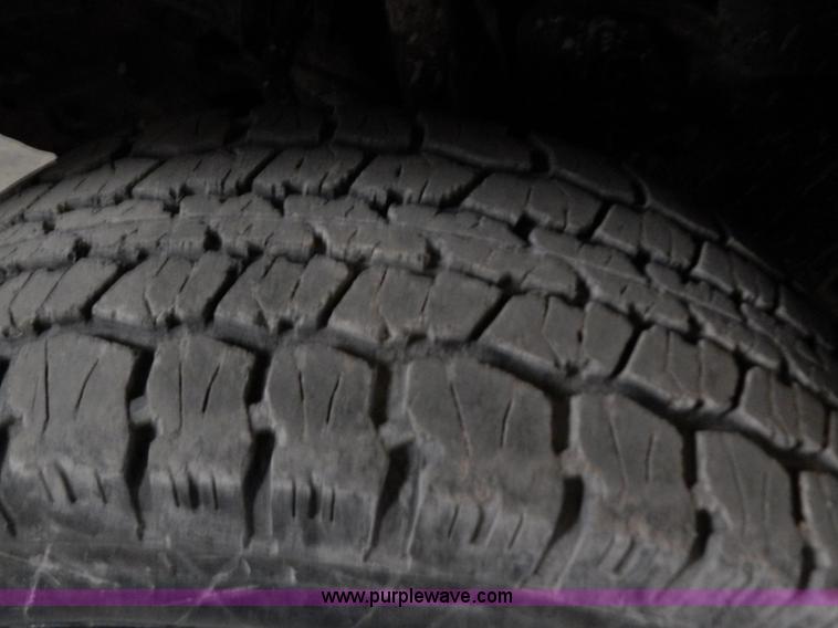 image for item H3917 1990 Chevrolet 2500 pickup truck