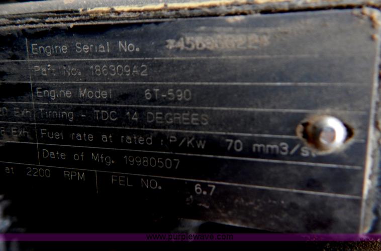 image for item H3921 1998 Case 621B loader