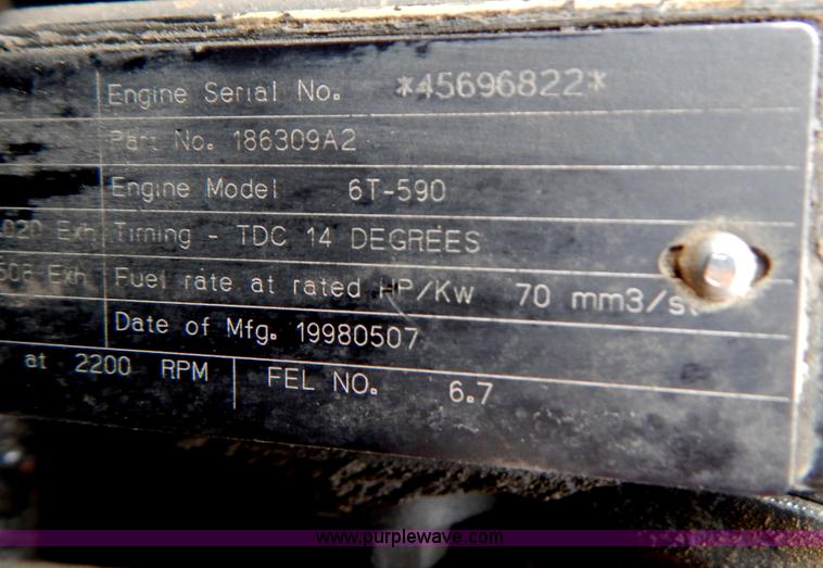 image for item H3921 1998 Case 621B loader