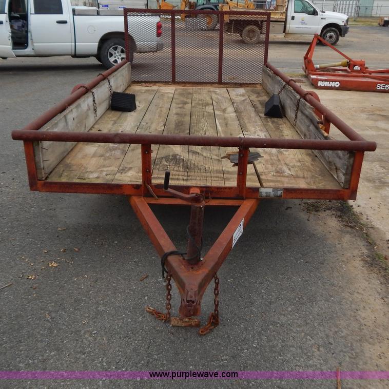 image for item H3949 1990 single axle tilt deck trailer