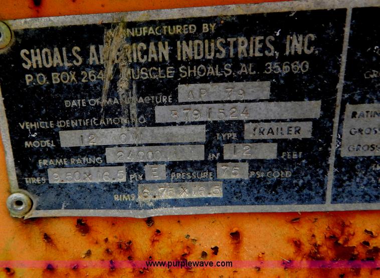 image for item H3954 1979 20' equipment trailer