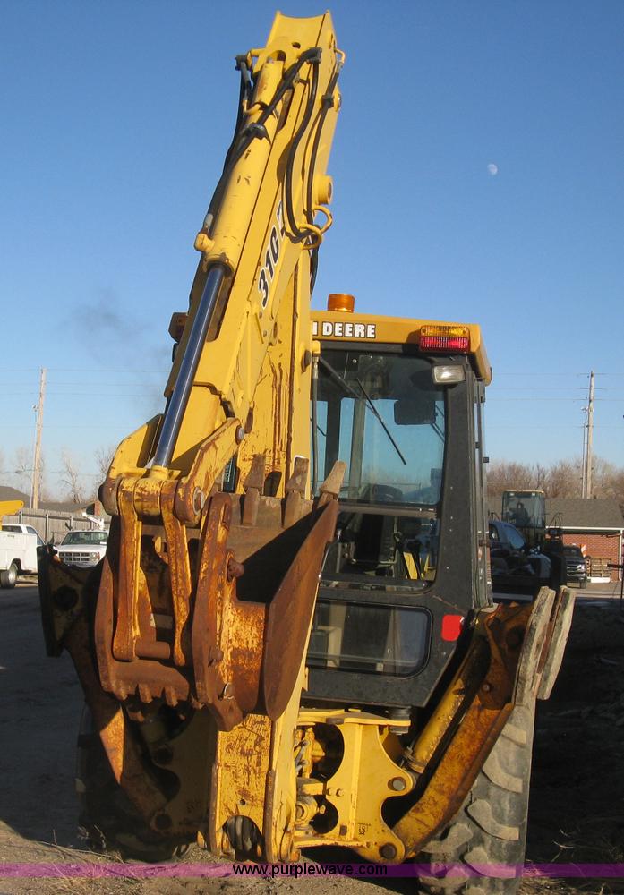 image for item H4252 1996 John Deere 310D backhoe