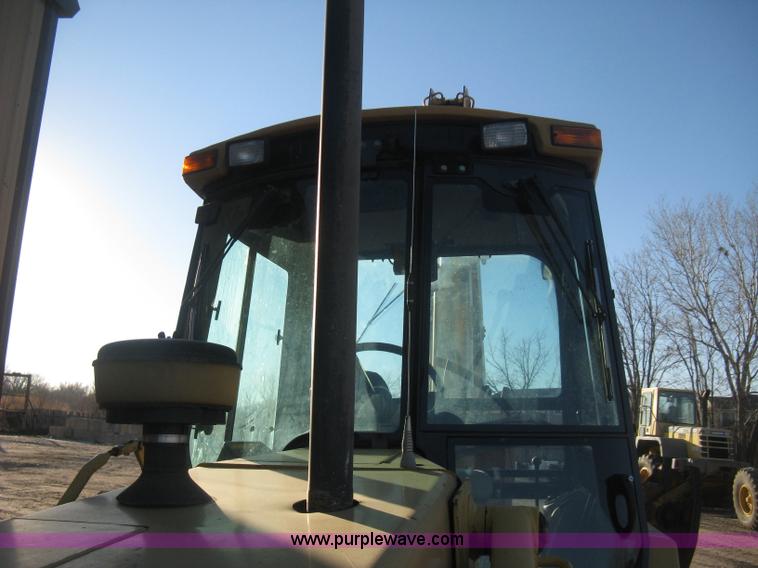 image for item H4252 1996 John Deere 310D backhoe