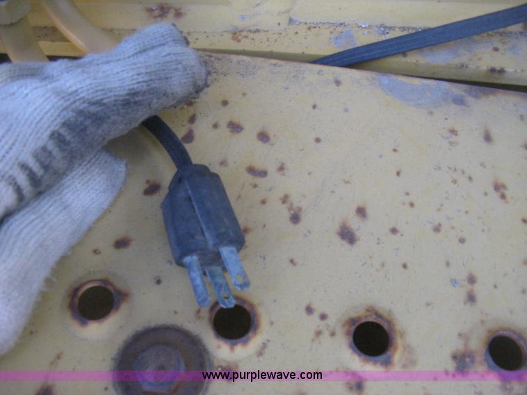 image for item H4252 1996 John Deere 310D backhoe