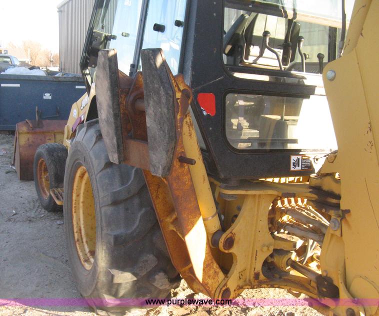 image for item H4252 1996 John Deere 310D backhoe