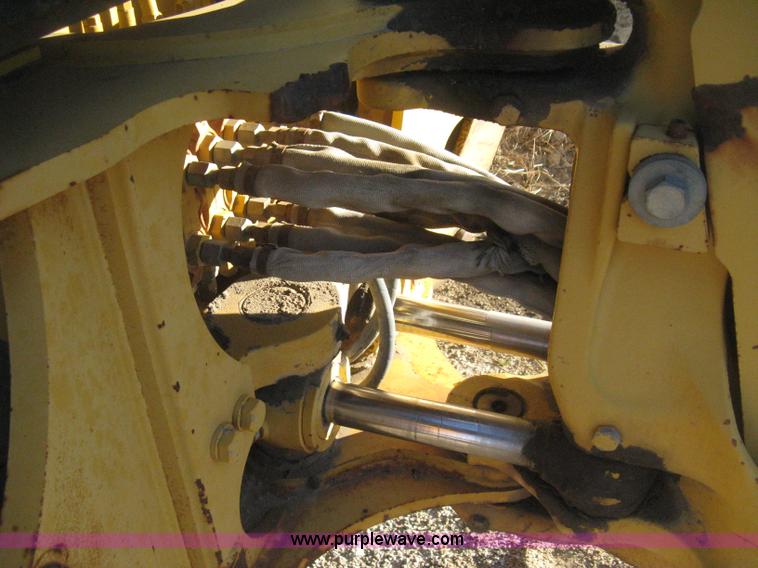 image for item H4252 1996 John Deere 310D backhoe