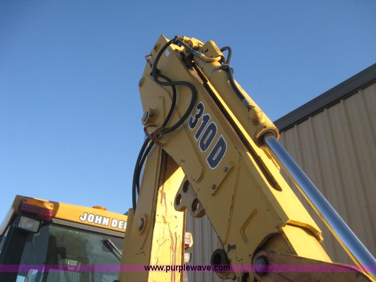image for item H4252 1996 John Deere 310D backhoe