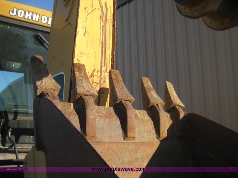 image for item H4252 1996 John Deere 310D backhoe