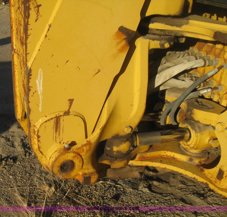 image for item H4252 1996 John Deere 310D backhoe