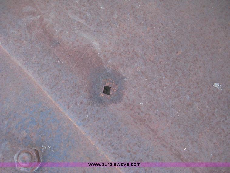 image for item H4252 1996 John Deere 310D backhoe