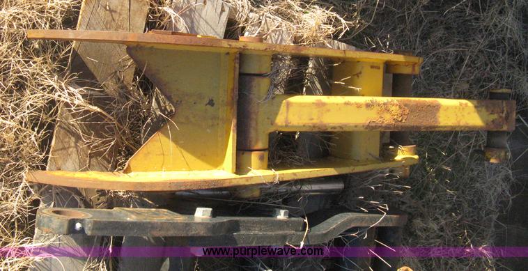 image for item H4252 1996 John Deere 310D backhoe