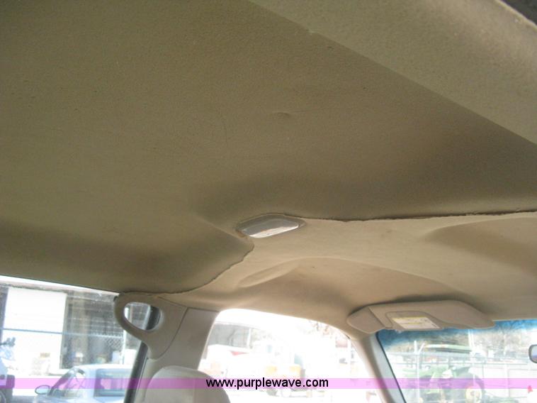 image for item H4274 2001 Chevrolet Silverado 2500HD Crew Cab pickup truck