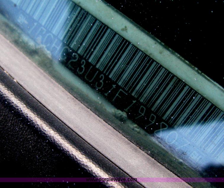 image for item H4275 2001 Chevrolet Silverado 2500HD Crew Cab pickup truck