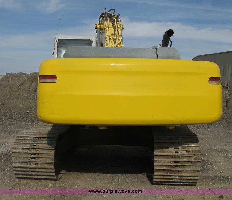 image for item H4319 2001 Kobelco SK330LC Dynamic Acera excavator