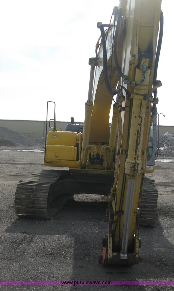 image for item H4319 2001 Kobelco SK330LC Dynamic Acera excavator