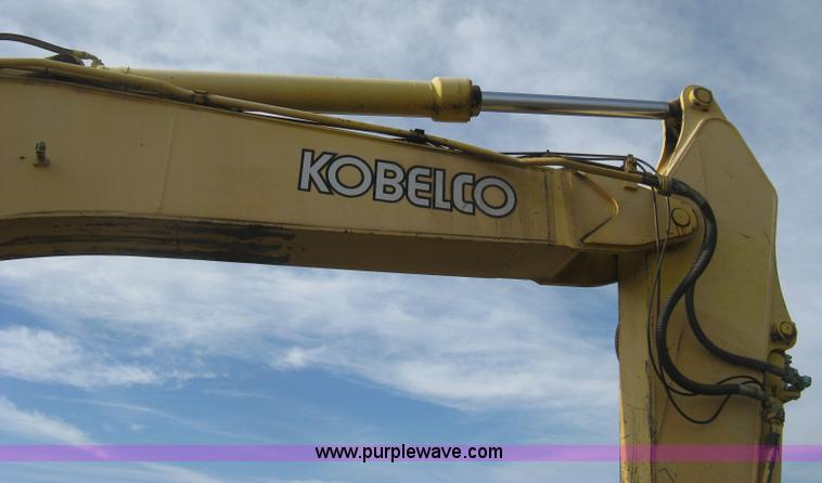 image for item H4319 2001 Kobelco SK330LC Dynamic Acera excavator