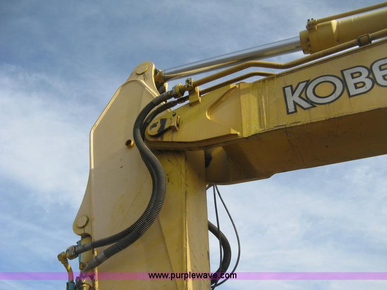 image for item H4319 2001 Kobelco SK330LC Dynamic Acera excavator