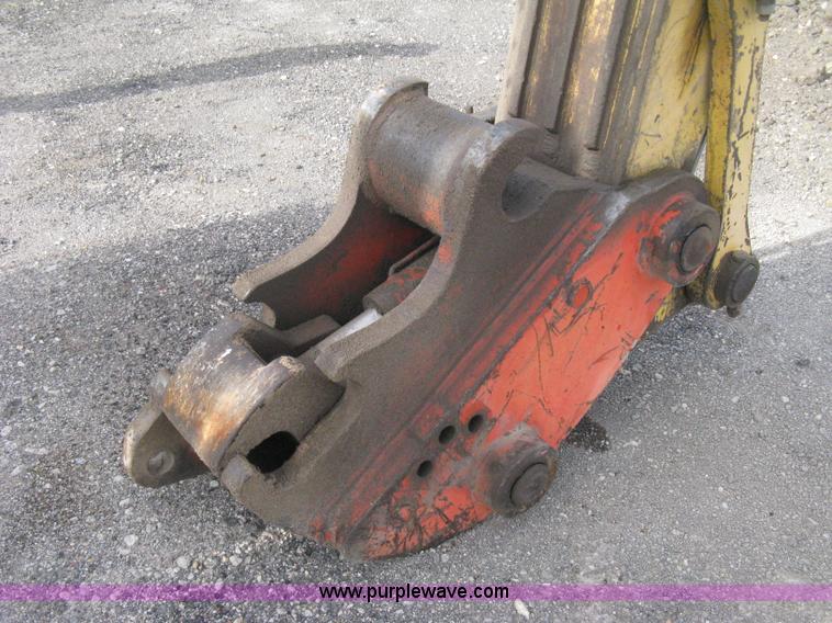 image for item H4319 2001 Kobelco SK330LC Dynamic Acera excavator