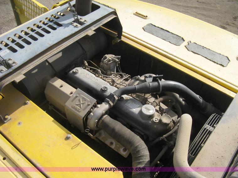 image for item H4319 2001 Kobelco SK330LC Dynamic Acera excavator