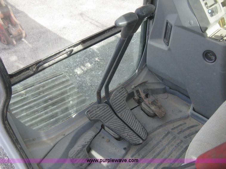 image for item H4319 2001 Kobelco SK330LC Dynamic Acera excavator