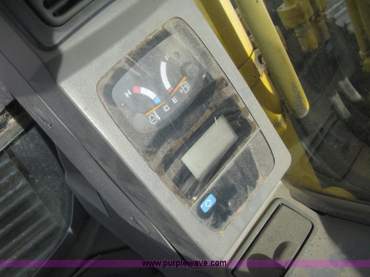 image for item H4319 2001 Kobelco SK330LC Dynamic Acera excavator